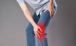 出现关节疼痛的症状，或是骨关节炎，牢记这6个护理方法或能缓解